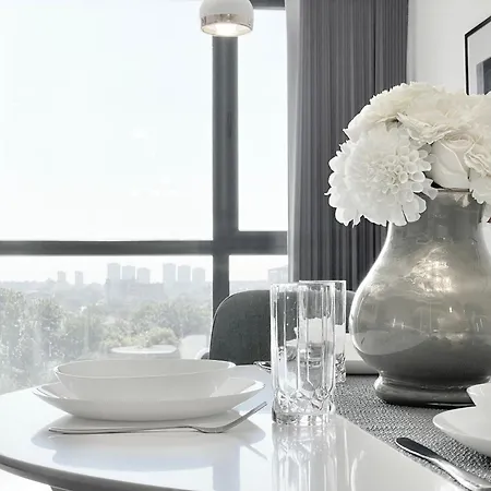 Comfort & Classy 1bed аpartment For 4 Guests Apartment *